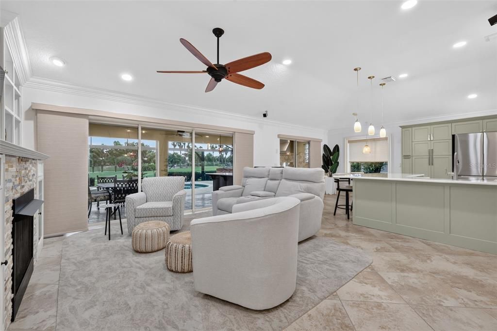 For Sale: $800,000 (3 beds, 2 baths, 2000 Square Feet)
