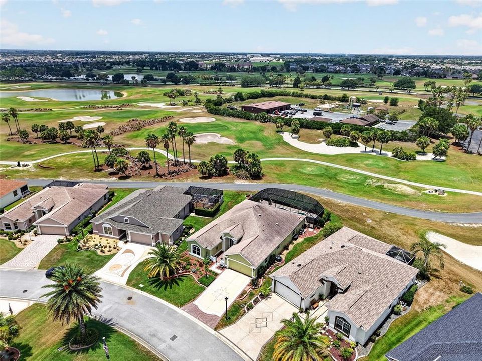 For Sale: $800,000 (3 beds, 2 baths, 2000 Square Feet)