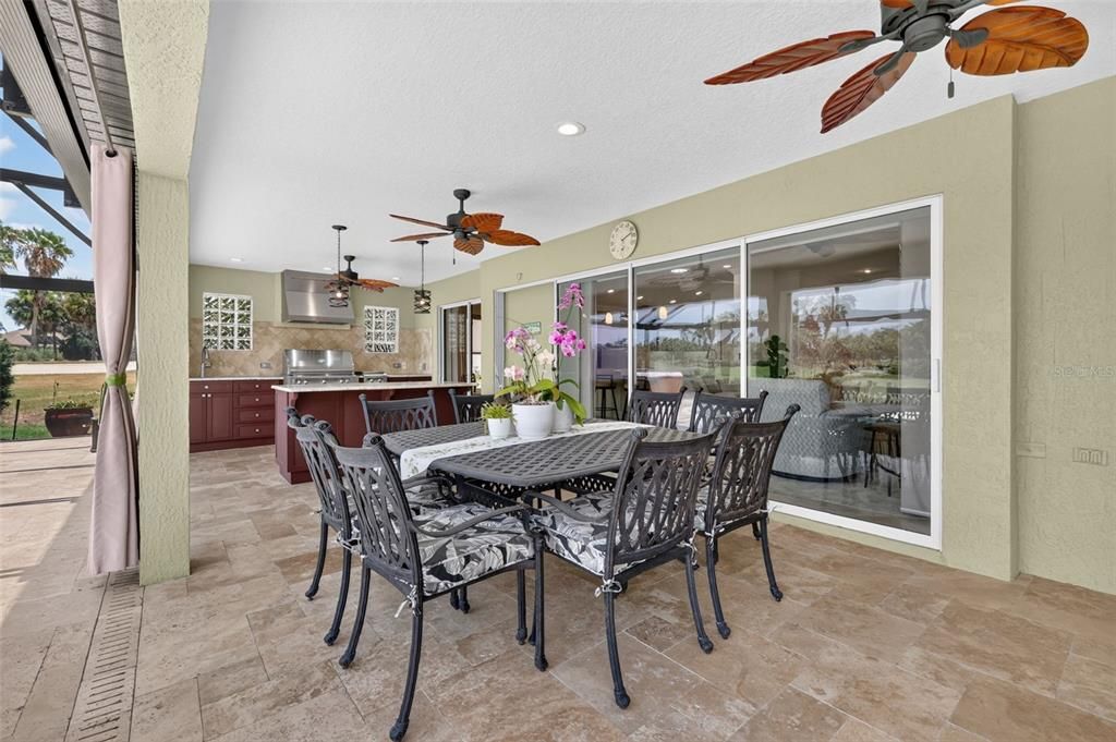 For Sale: $800,000 (3 beds, 2 baths, 2000 Square Feet)