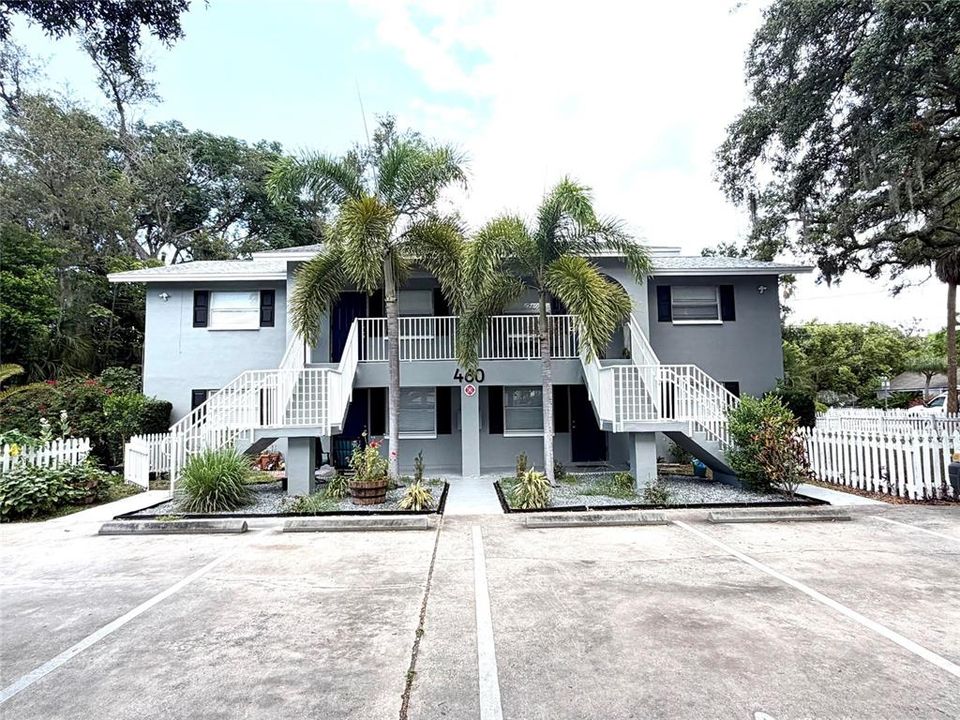 For Rent: $1,775 (2 beds, 1 baths, 800 Square Feet)