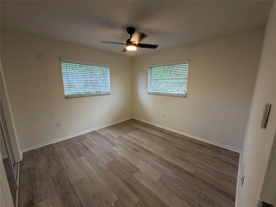 For Rent: $1,775 (2 beds, 1 baths, 800 Square Feet)