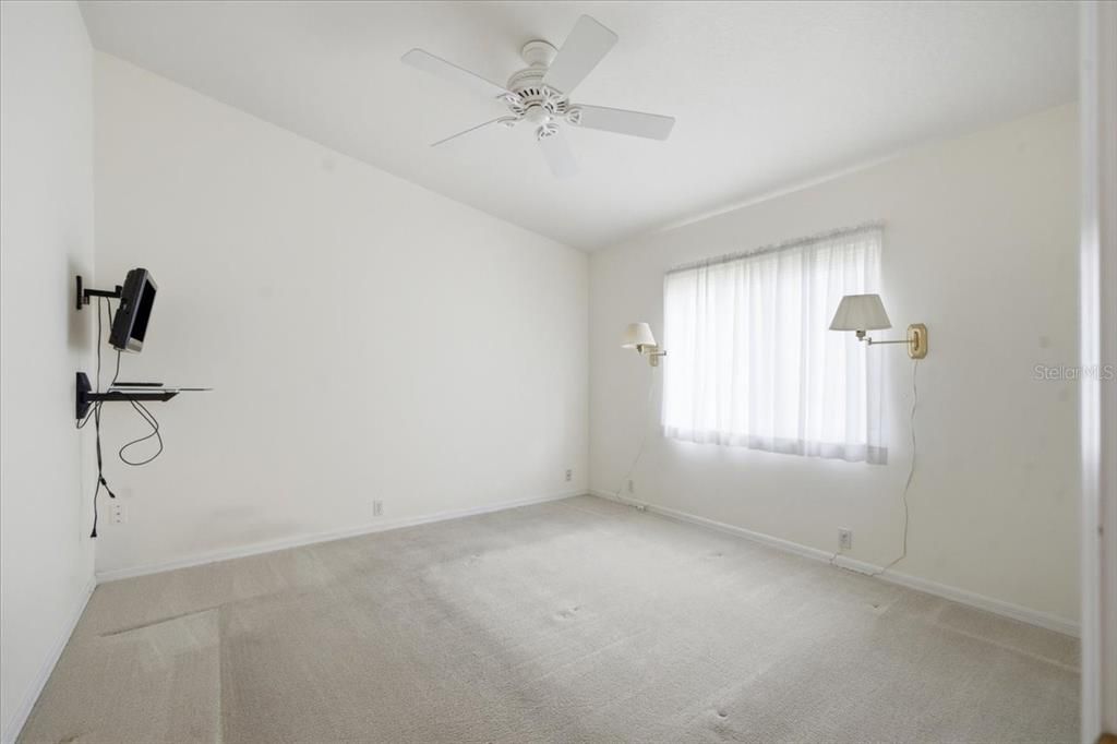 En Venta: $477,750 (4 camas, 3 baños, 2620 Pies cuadrados)