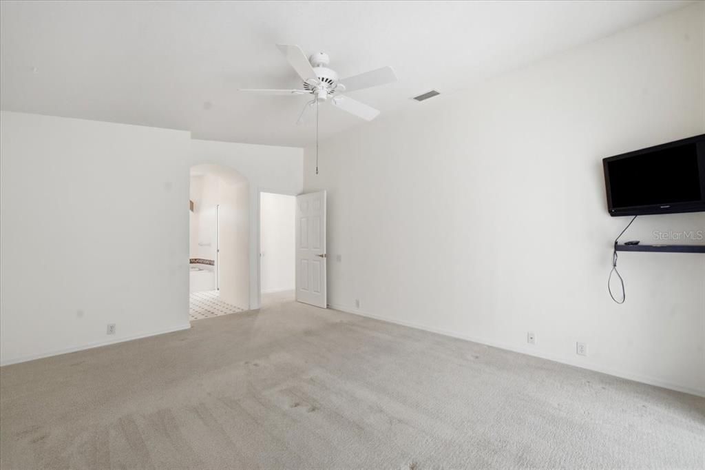 En Venta: $477,750 (4 camas, 3 baños, 2620 Pies cuadrados)