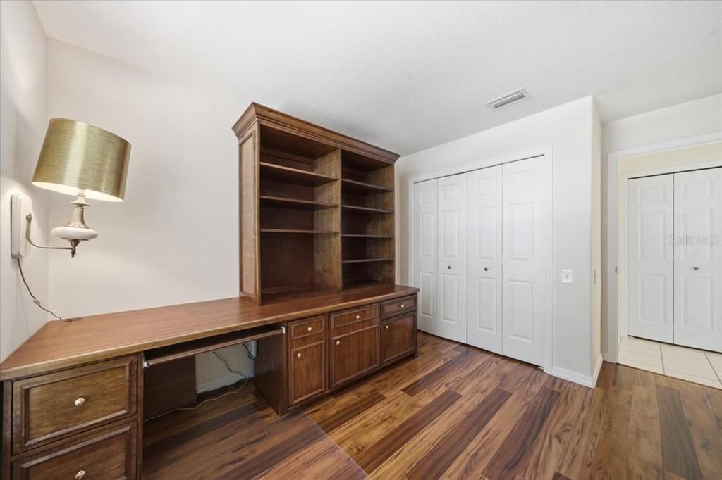 En Venta: $477,750 (4 camas, 3 baños, 2620 Pies cuadrados)