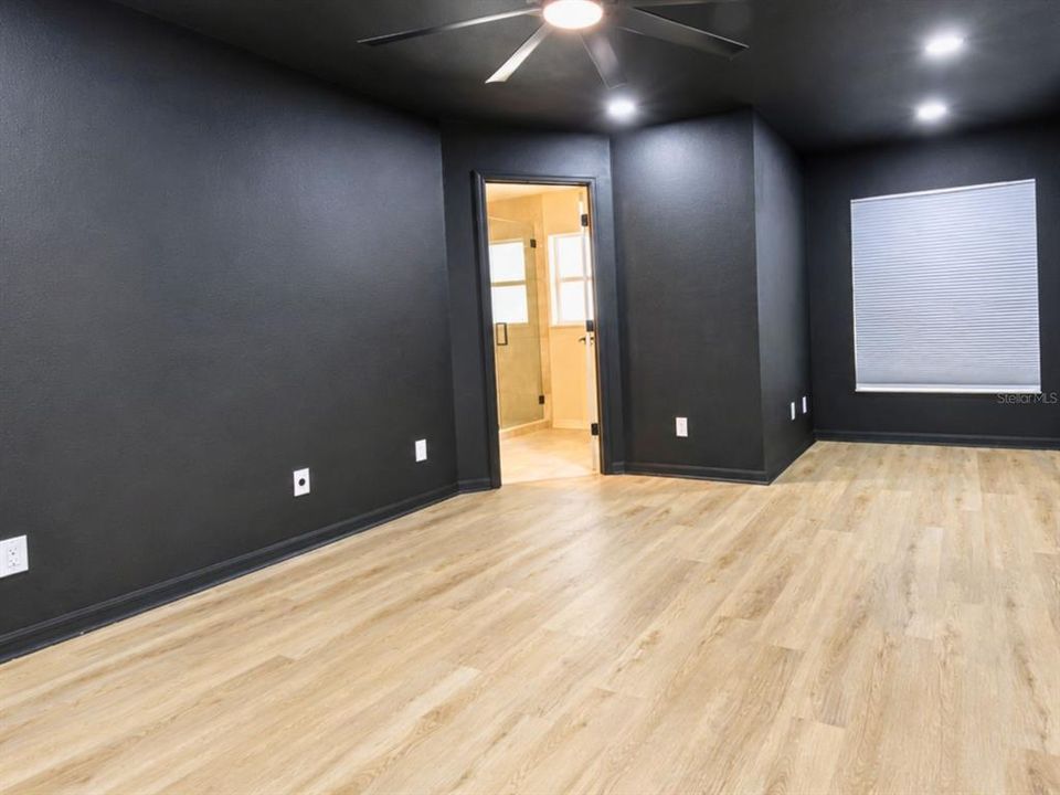 На продажу: $490,000 (4 спален, 2 ванн, 2493 Квадратных фут)