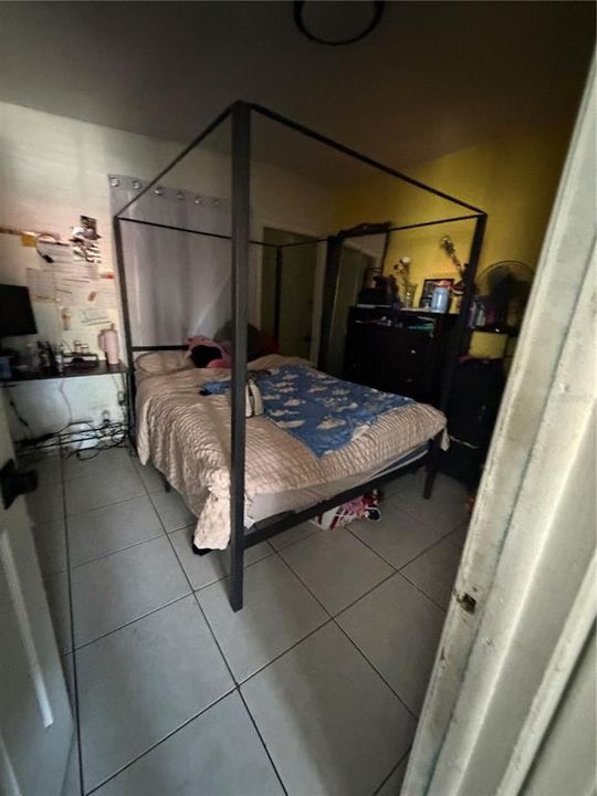 На продажу: $319,900 (3 спален, 3 ванн, 1378 Квадратных фут)