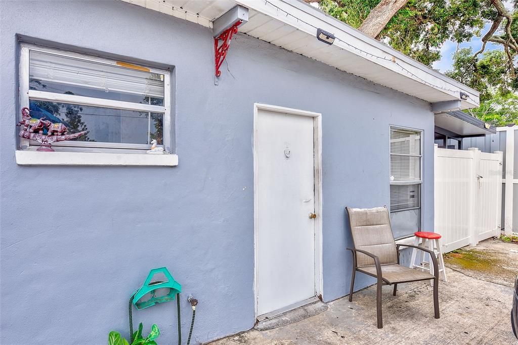 Activo con contrato: $319,900 (3 camas, 3 baños, 1378 Pies cuadrados)