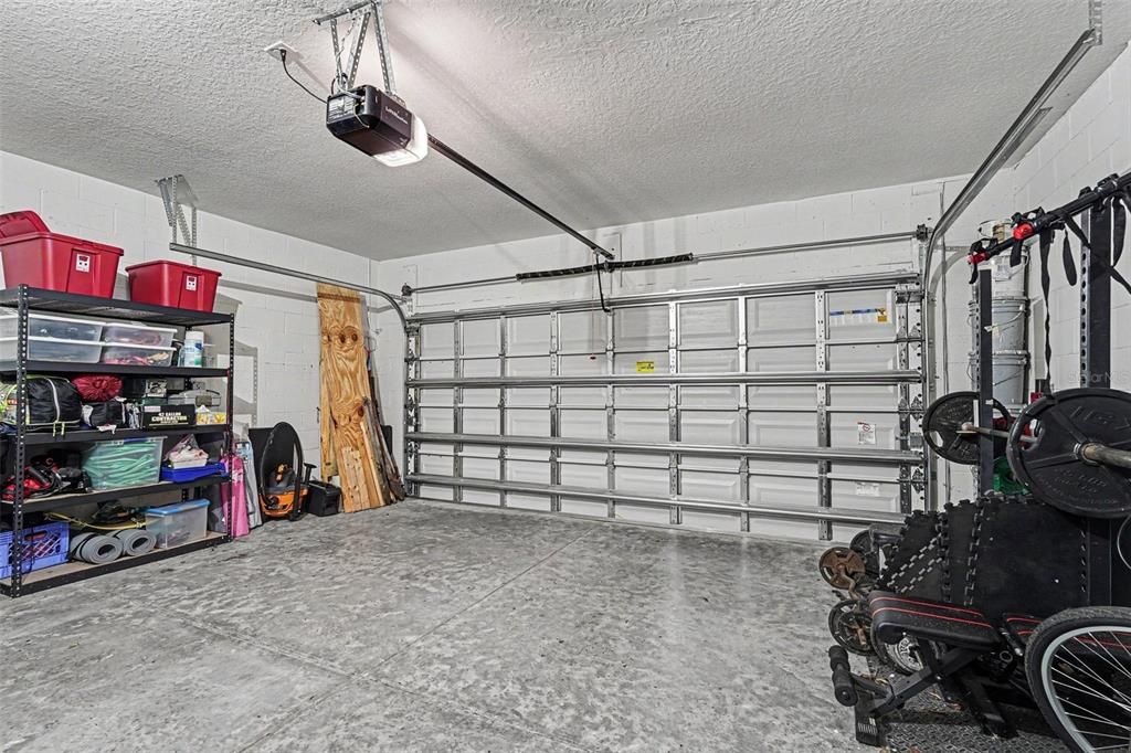 For Sale: $345,000 (4 beds, 2 baths, 1830 Square Feet)