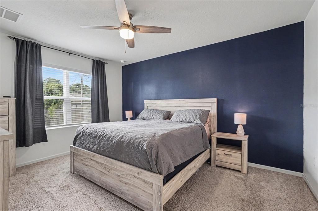For Sale: $345,000 (4 beds, 2 baths, 1830 Square Feet)