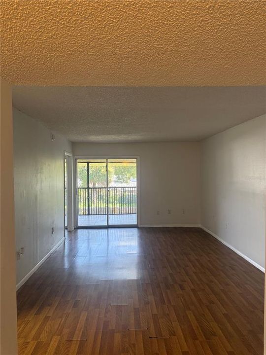 En Renta: $1,600 (4 camas, 2 baños, 1178 Pies cuadrados)