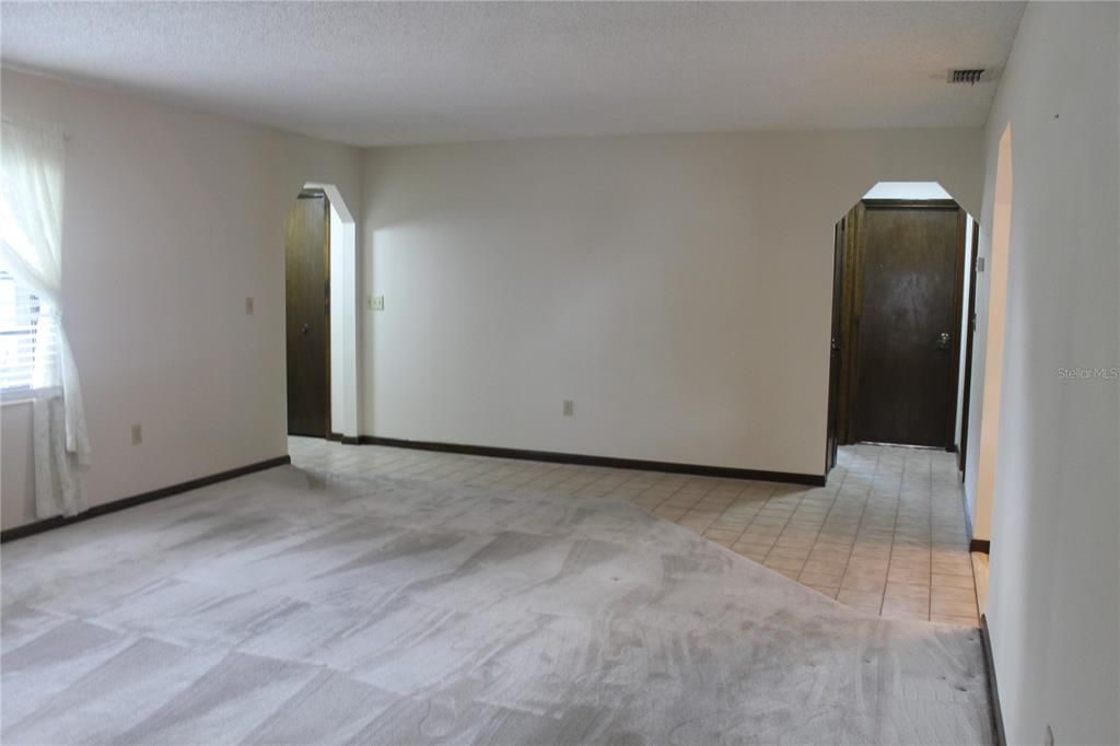 En Venta: $249,900 (3 camas, 2 baños, 1788 Pies cuadrados)