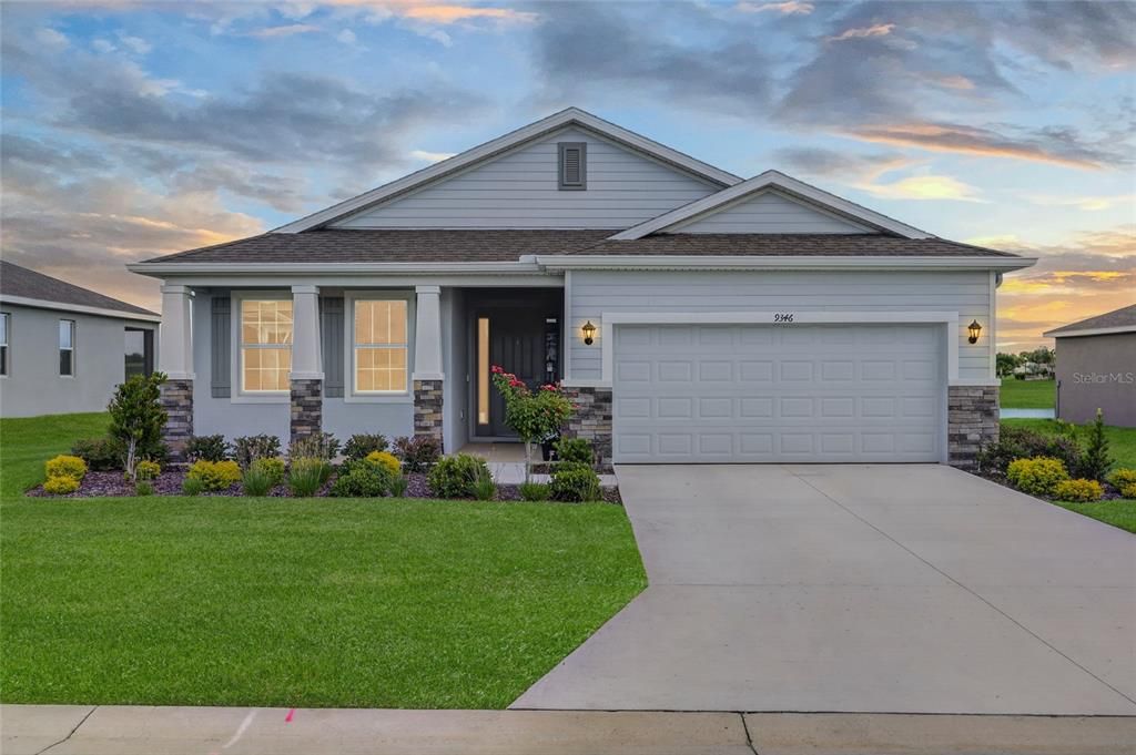 For Sale: $299,990 (3 beds, 2 baths, 1851 Square Feet)