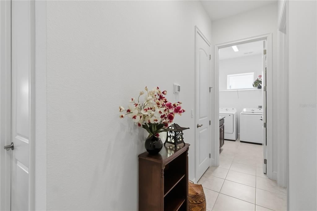 En Venta: $623,000 (3 camas, 3 baños, 2293 Pies cuadrados)