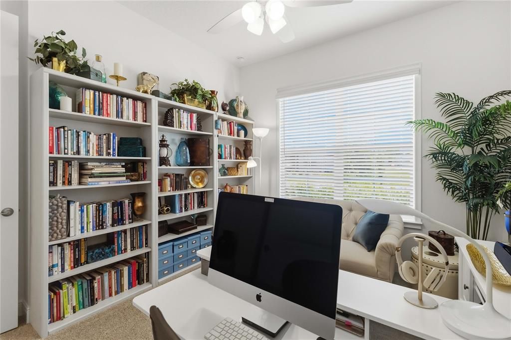 En Venta: $623,000 (3 camas, 3 baños, 2293 Pies cuadrados)