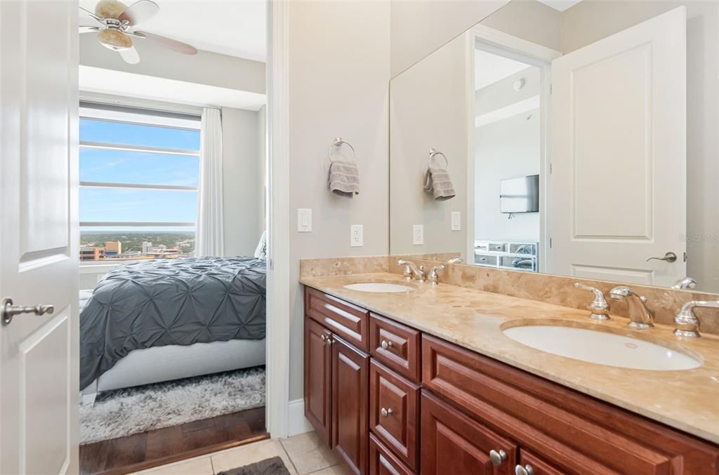 For Rent: $6,500 (3 beds, 3 baths, 1523 Square Feet)