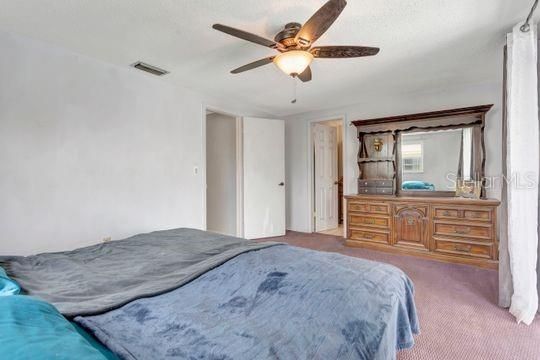 На продажу: $265,000 (2 спален, 2 ванн, 1408 Квадратных фут)