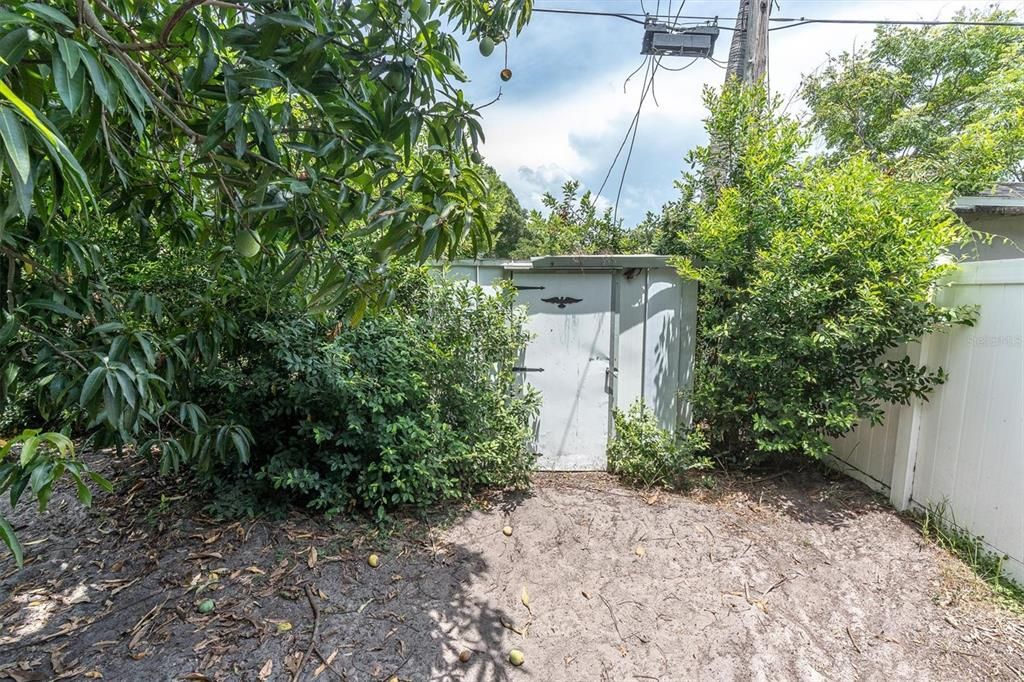 На продажу: $375,000 (3 спален, 2 ванн, 1438 Квадратных фут)