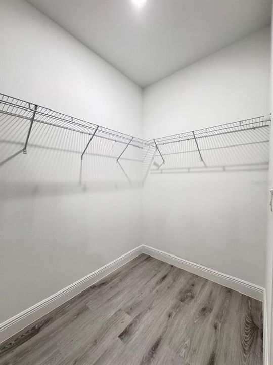 В аренду: $1,995 (4 спален, 2 ванн, 1637 Квадратных фут)