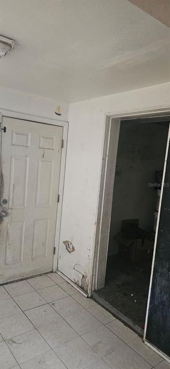 На продажу: $175,000 (3 спален, 1 ванн, 1296 Квадратных фут)