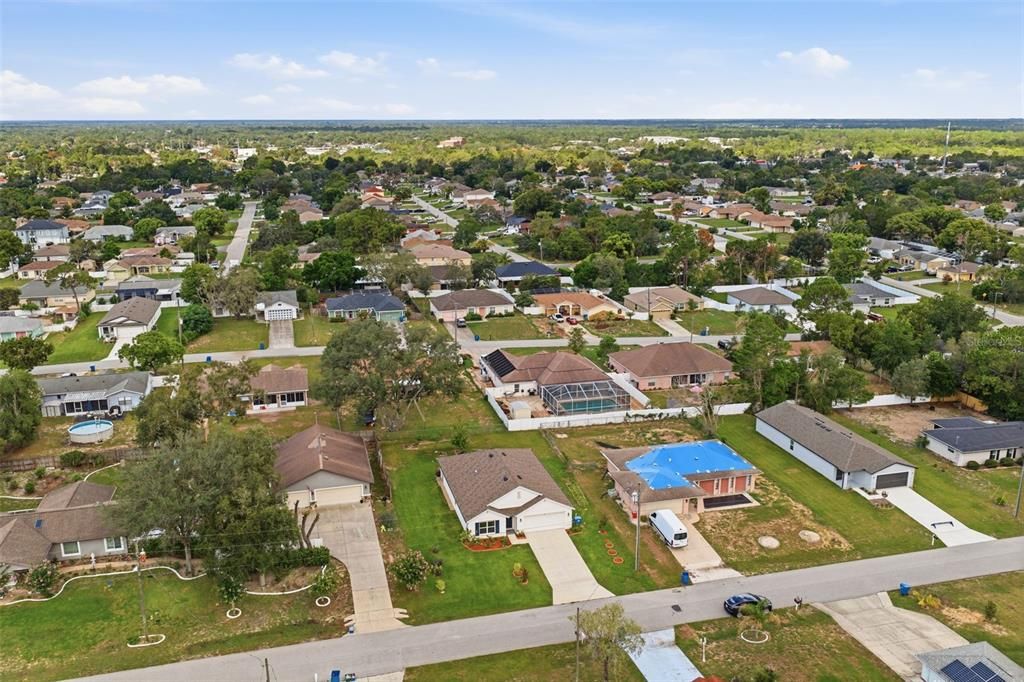 En Venta: $345,000 (4 camas, 2 baños, 1828 Pies cuadrados)