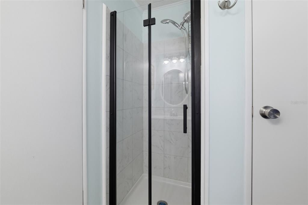 В аренду: $2,000 (2 спален, 2 ванн, 864 Квадратных фут)
