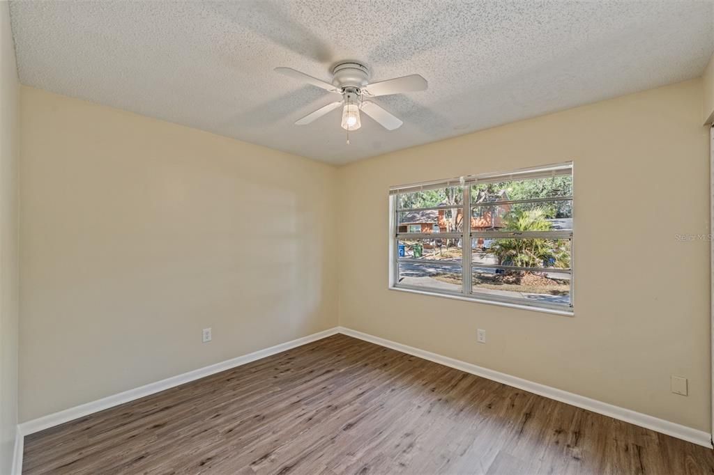 For Rent: $2,195 (4 beds, 2 baths, 1762 Square Feet)
