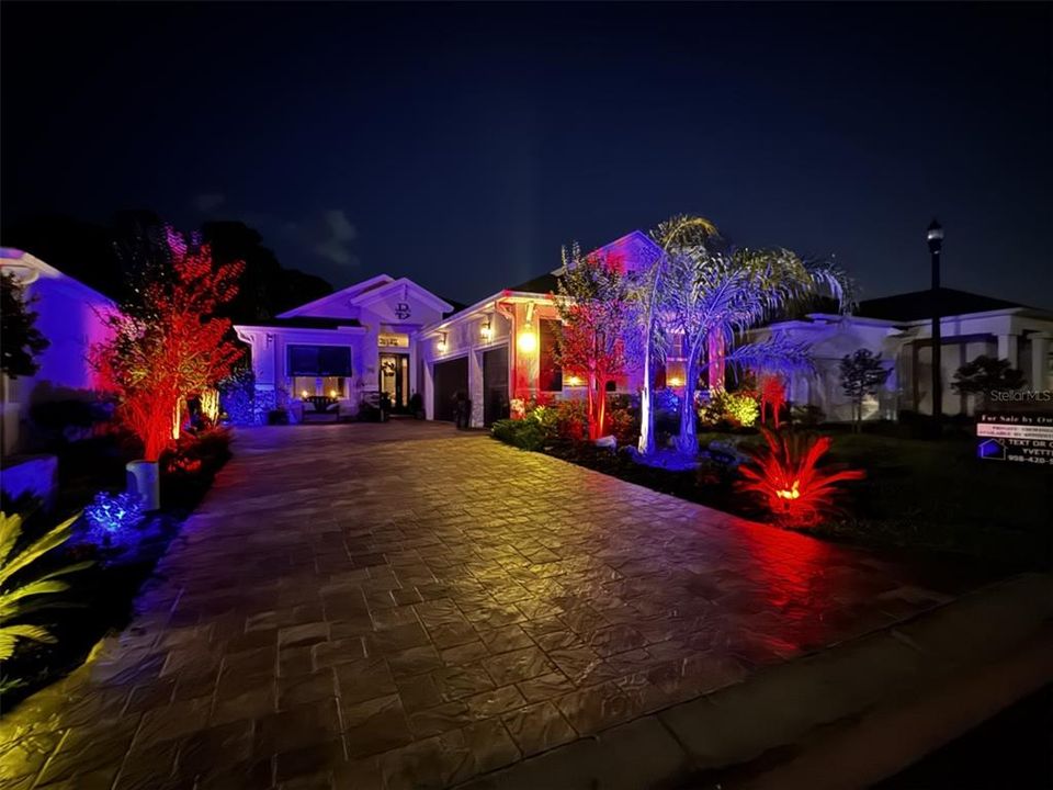 En Venta: $599,900 (3 camas, 3 baños, 1851 Pies cuadrados)