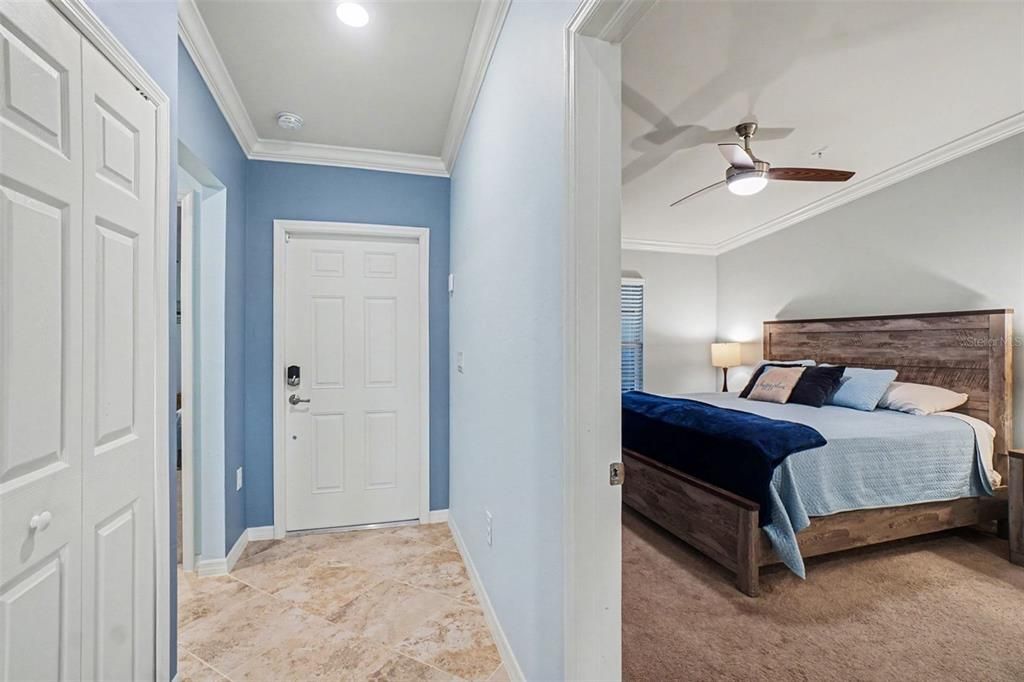 For Sale: $339,000 (2 beds, 2 baths, 1366 Square Feet)