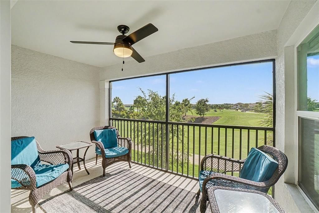 For Sale: $339,000 (2 beds, 2 baths, 1366 Square Feet)