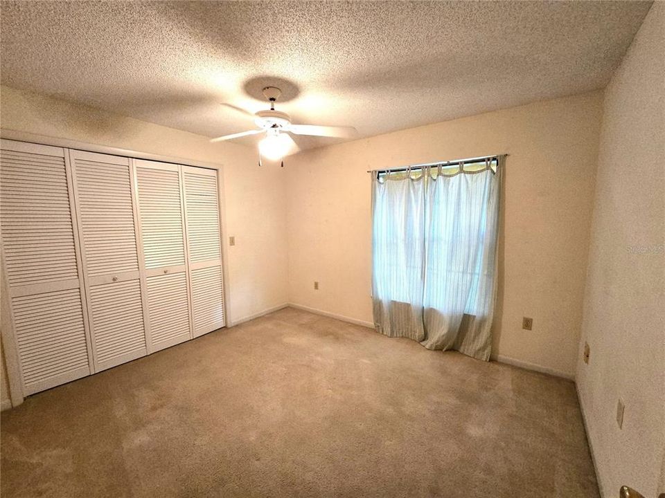 En Venta: $364,000 (3 camas, 2 baños, 1688 Pies cuadrados)
