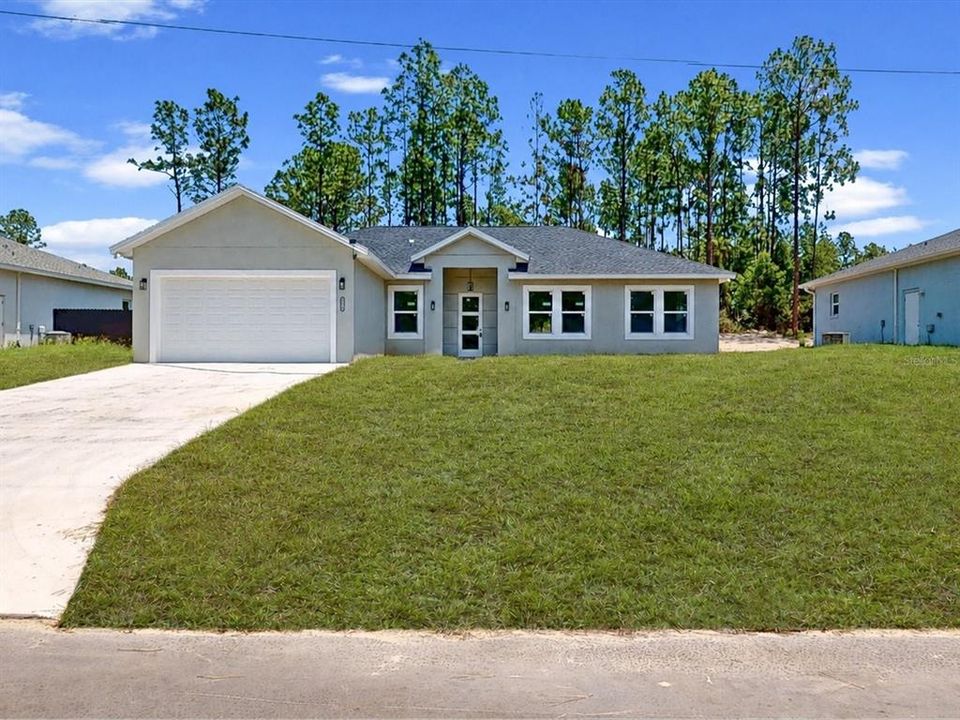 For Sale: $345,000 (3 beds, 2 baths, 1612 Square Feet)
