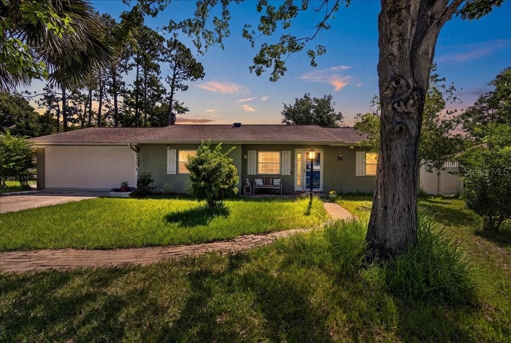 En Venta: $340,000 (2 camas, 2 baños, 1444 Pies cuadrados)