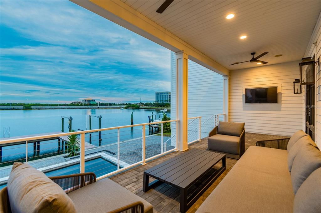 : $4,000,000 (5 beds, 5 baths, 5006 Square Feet)