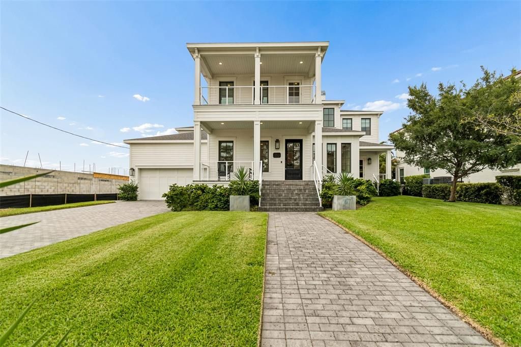 : $4,000,000 (5 beds, 5 baths, 5006 Square Feet)