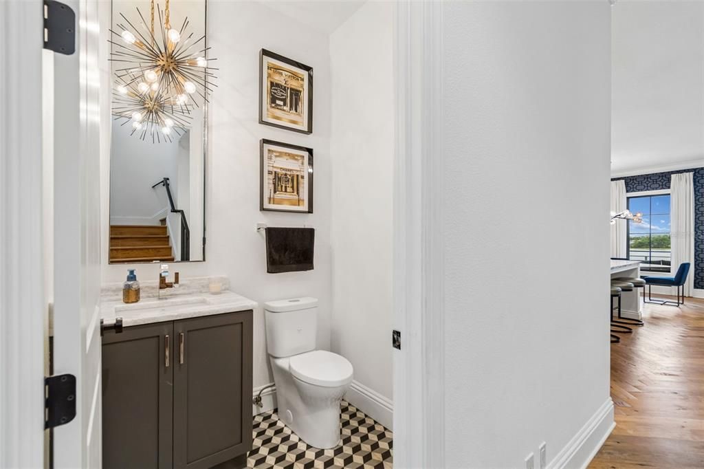 : $4,000,000 (5 beds, 5 baths, 5006 Square Feet)