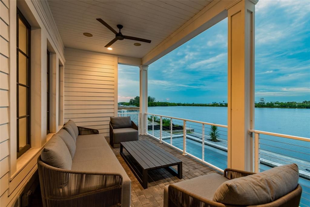 : $4,000,000 (5 beds, 5 baths, 5006 Square Feet)