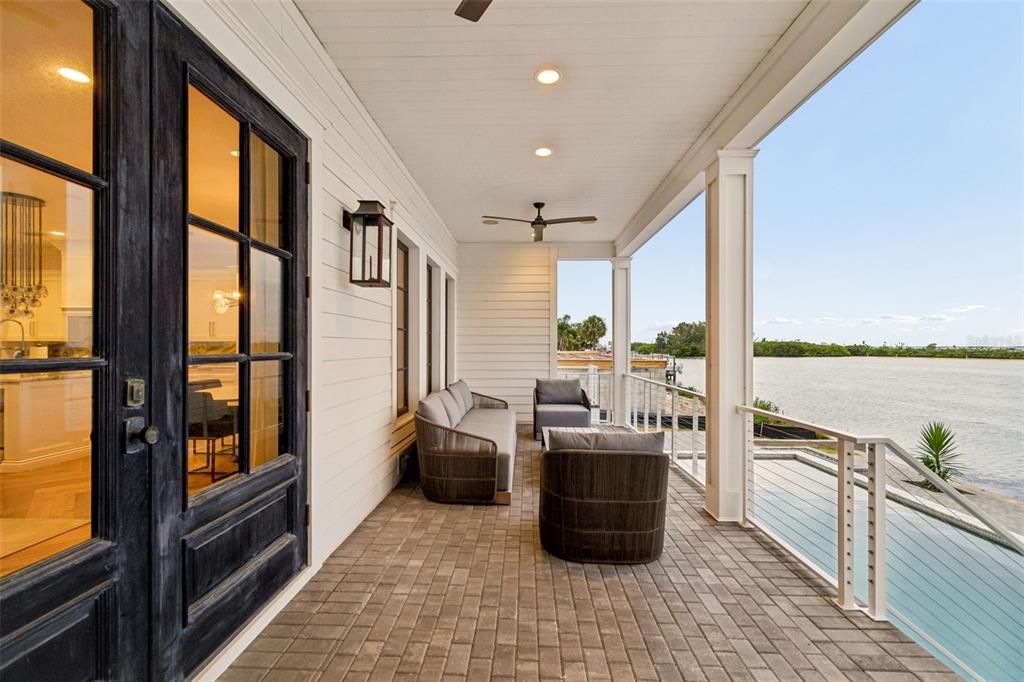 : $4,000,000 (5 beds, 5 baths, 5006 Square Feet)