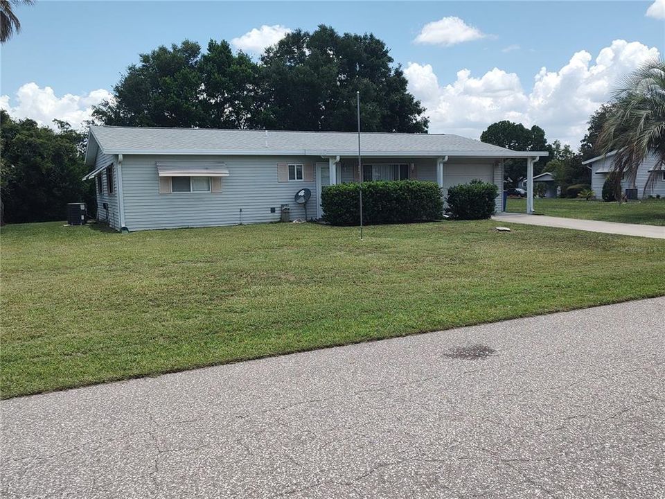 For Rent: $1,400 (2 beds, 2 baths, 1040 Square Feet)