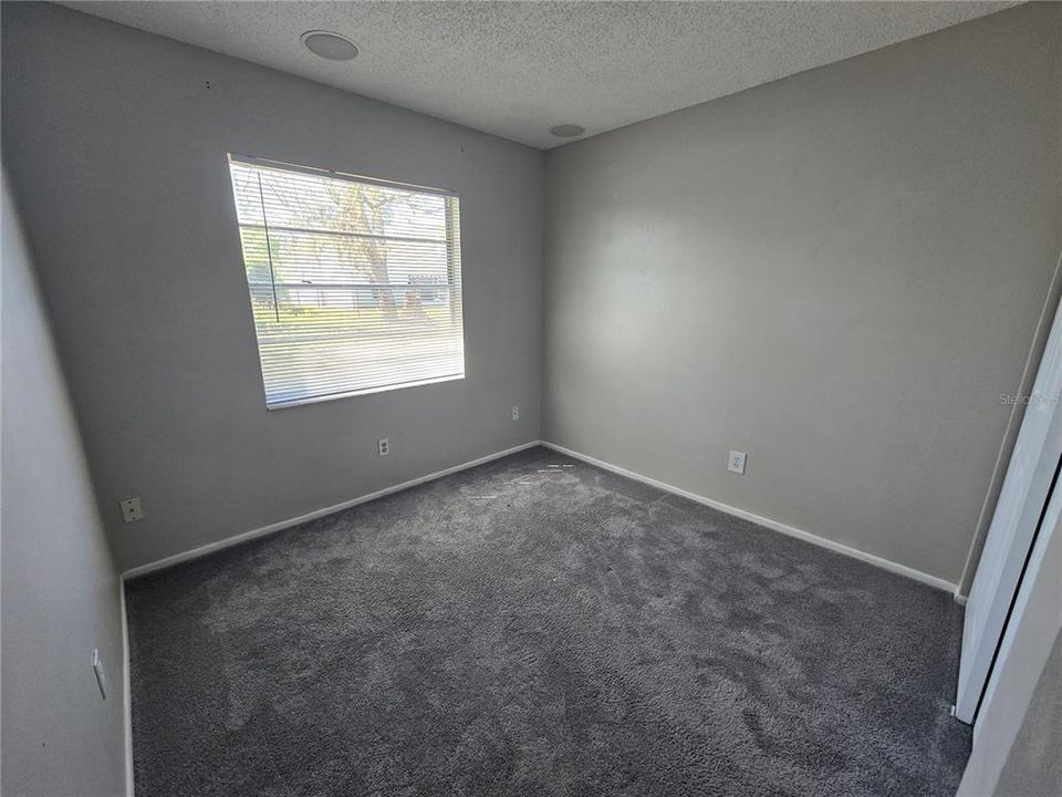 For Rent: $2,100 (3 beds, 2 baths, 1136 Square Feet)