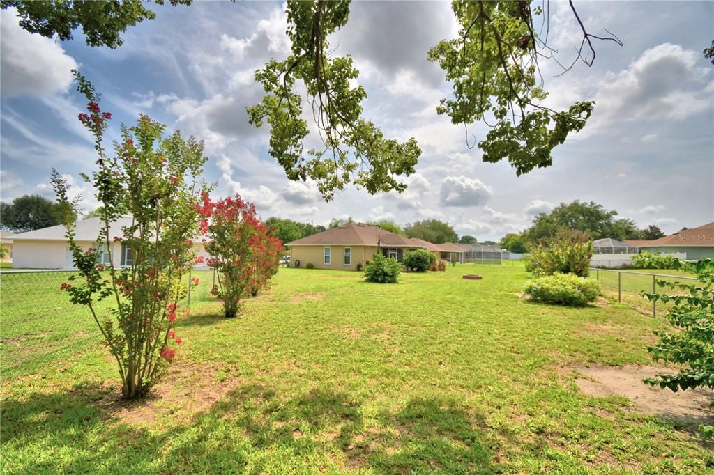 For Sale: $374,000 (3 beds, 2 baths, 1893 Square Feet)