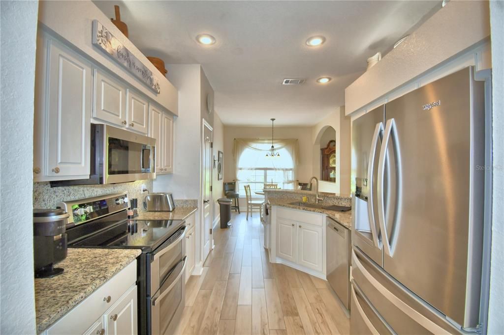For Sale: $374,000 (3 beds, 2 baths, 1893 Square Feet)