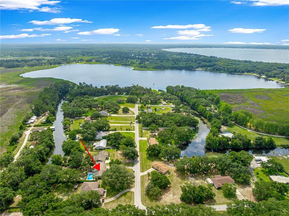 На продажу: $499,000 (4 спален, 2 ванн, 1776 Квадратных фут)