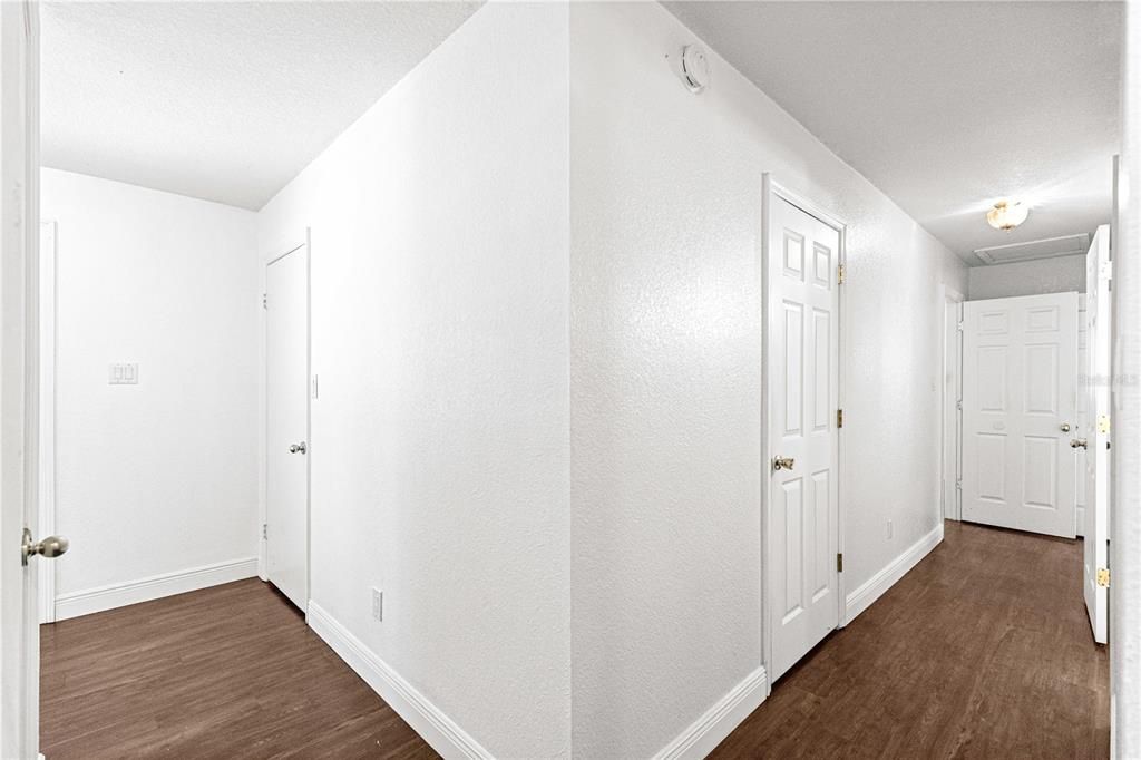 На продажу: $499,000 (4 спален, 2 ванн, 1776 Квадратных фут)