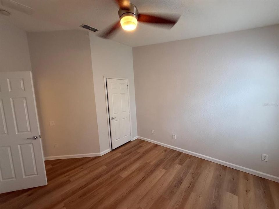 В аренду: $2,400 (3 спален, 2 ванн, 1762 Квадратных фут)