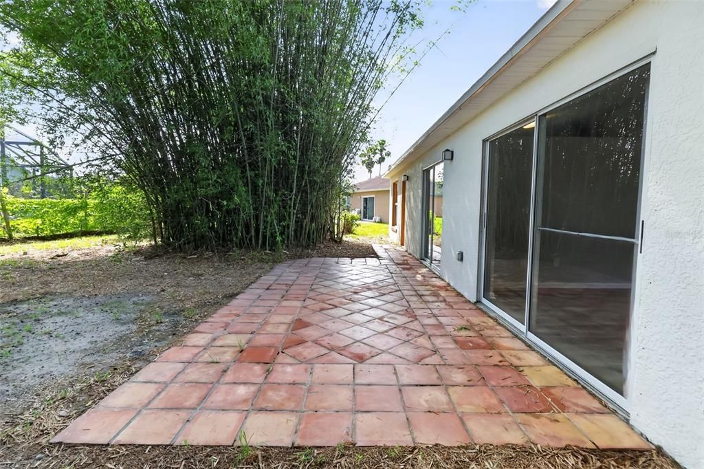 На продажу: $297,500 (3 спален, 2 ванн, 1434 Квадратных фут)