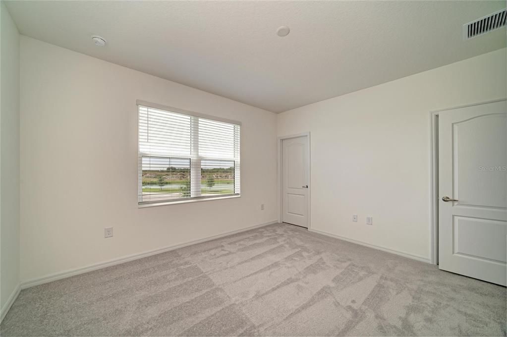 В аренду: $2,800 (3 спален, 2 ванн, 1800 Квадратных фут)