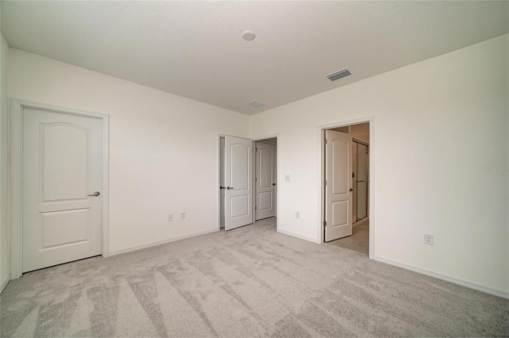 В аренду: $2,800 (3 спален, 2 ванн, 1800 Квадратных фут)