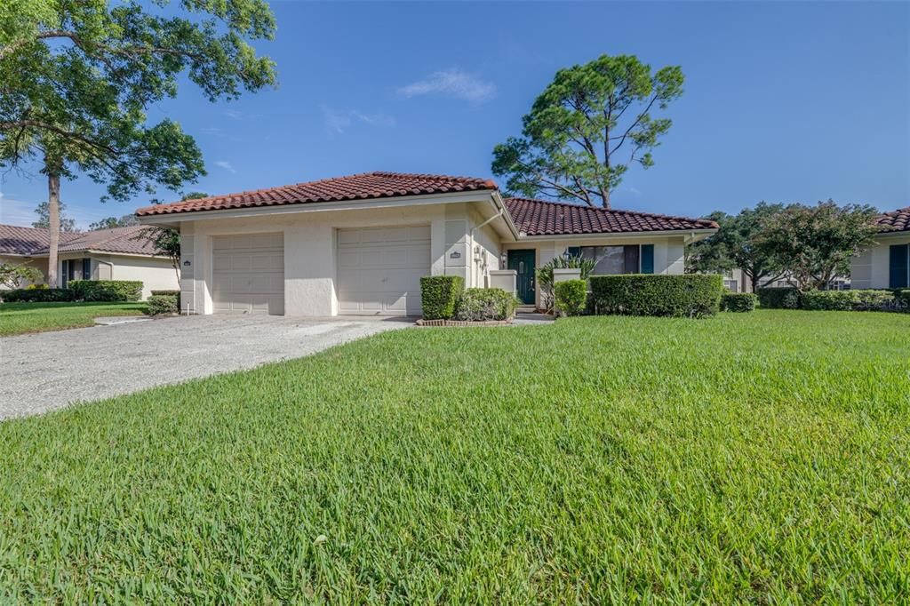 For Sale: $199,990 (2 beds, 2 baths, 1166 Square Feet)