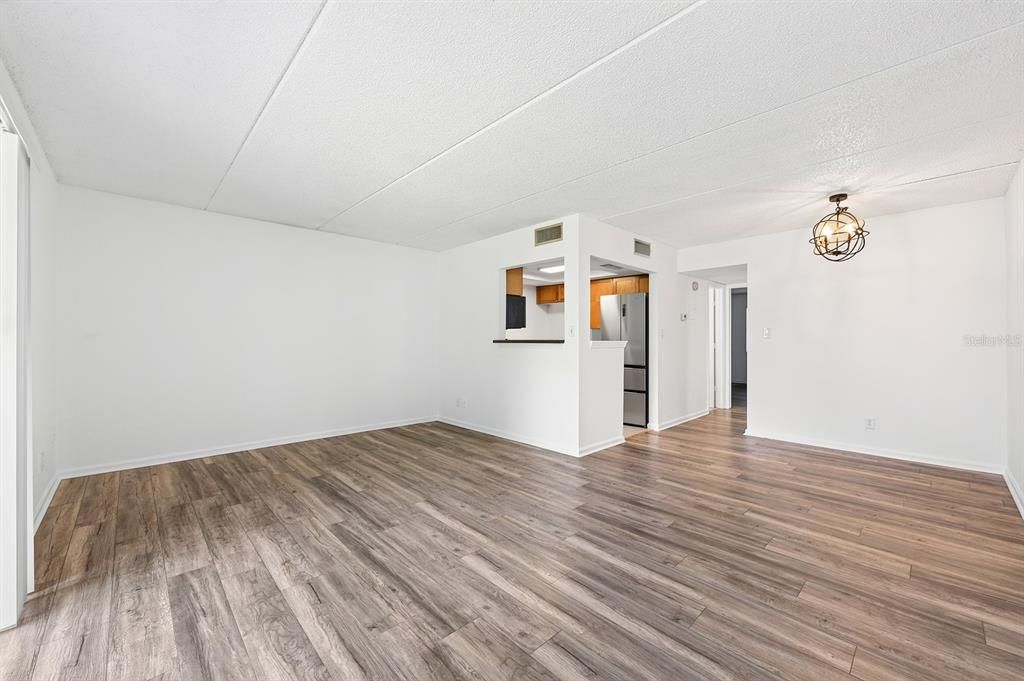 En Venta: $142,500 (1 camas, 1 baños, 678 Pies cuadrados)