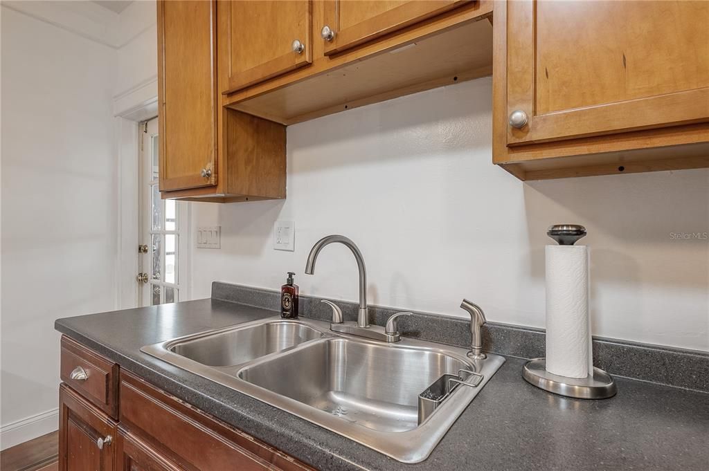 En Renta: $2,950 (3 camas, 2 baños, 1524 Pies cuadrados)